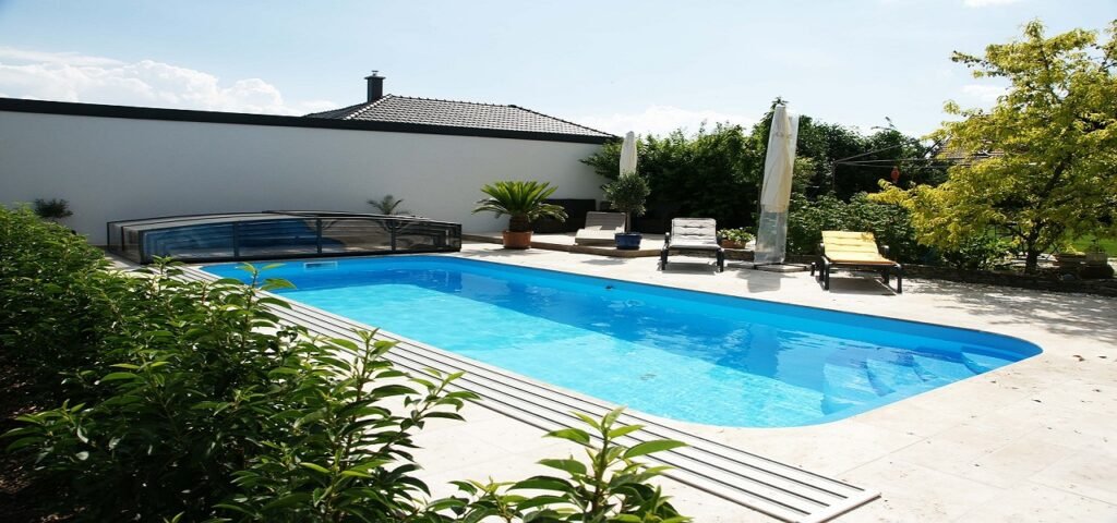 Swimming Pool Services